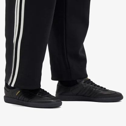 Samba 100% Black, 100% Cuir